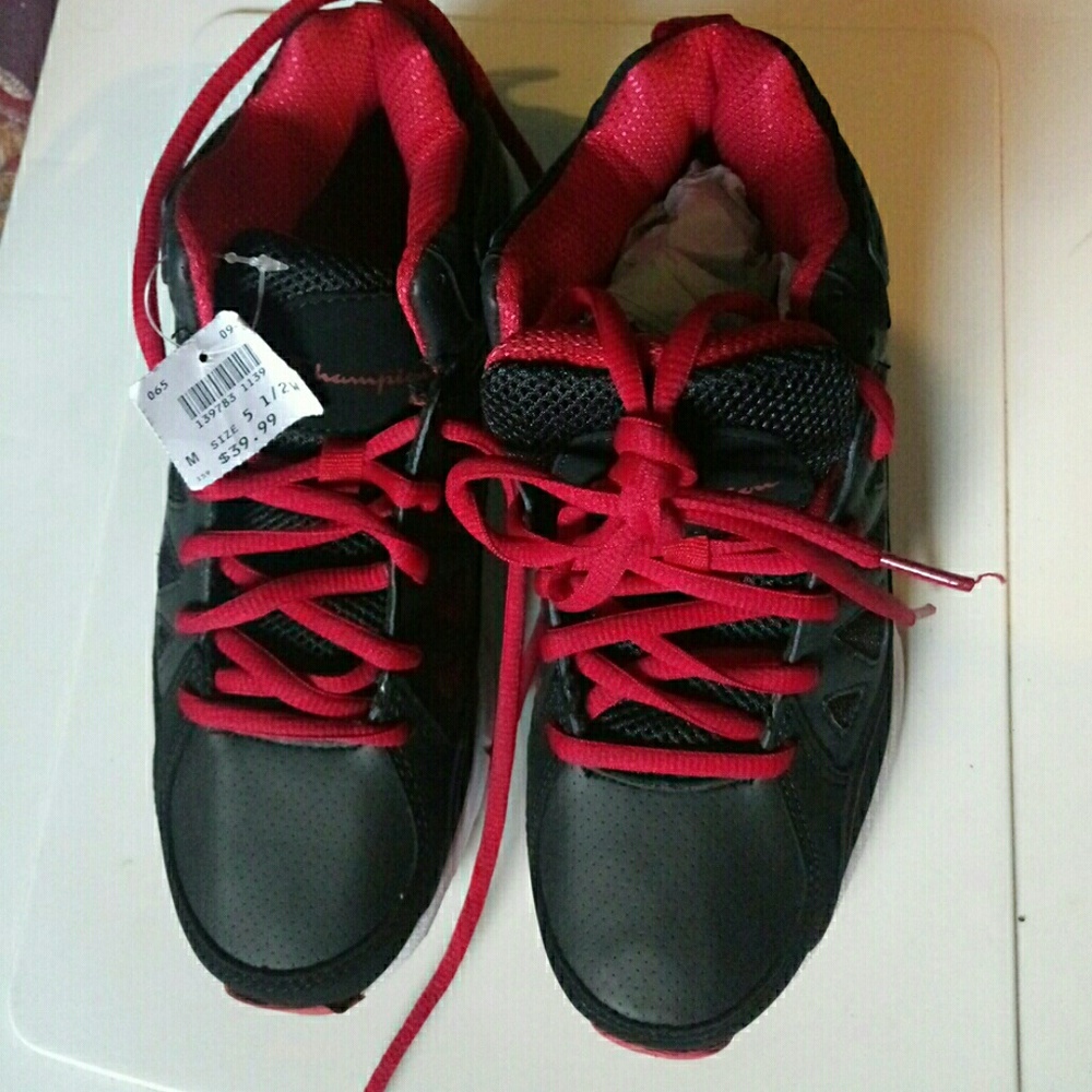 kids champions shose size 5.5